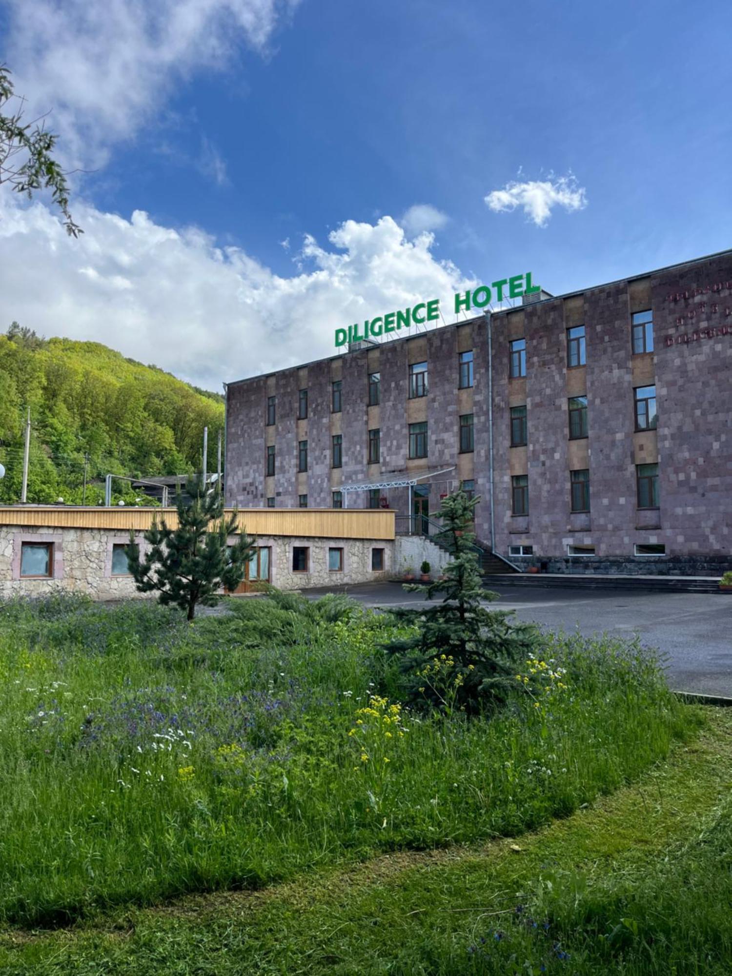 Diligence Hotel & Restaurant Dilijan Exterior photo