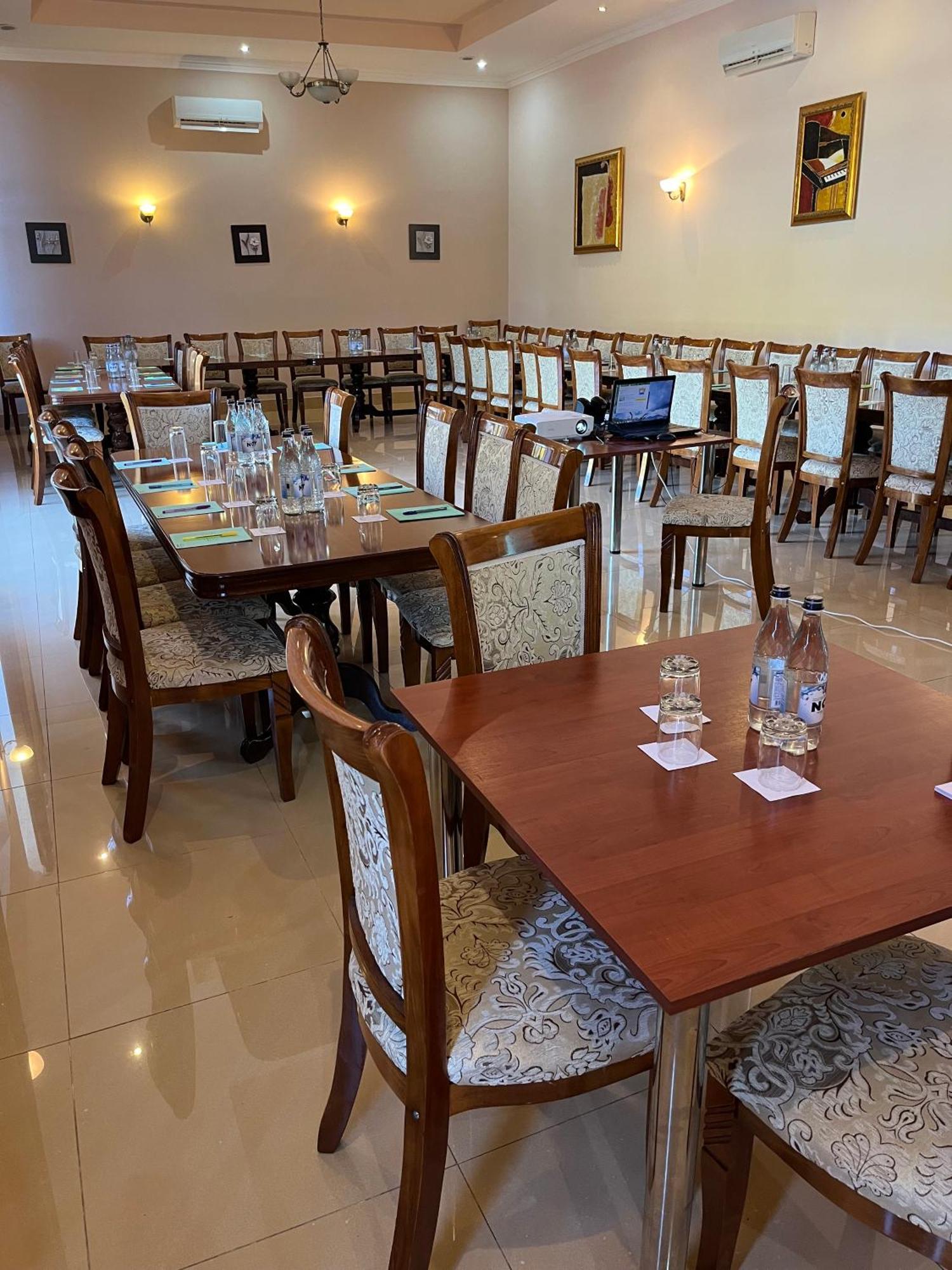 Diligence Hotel & Restaurant Dilijan Exterior photo