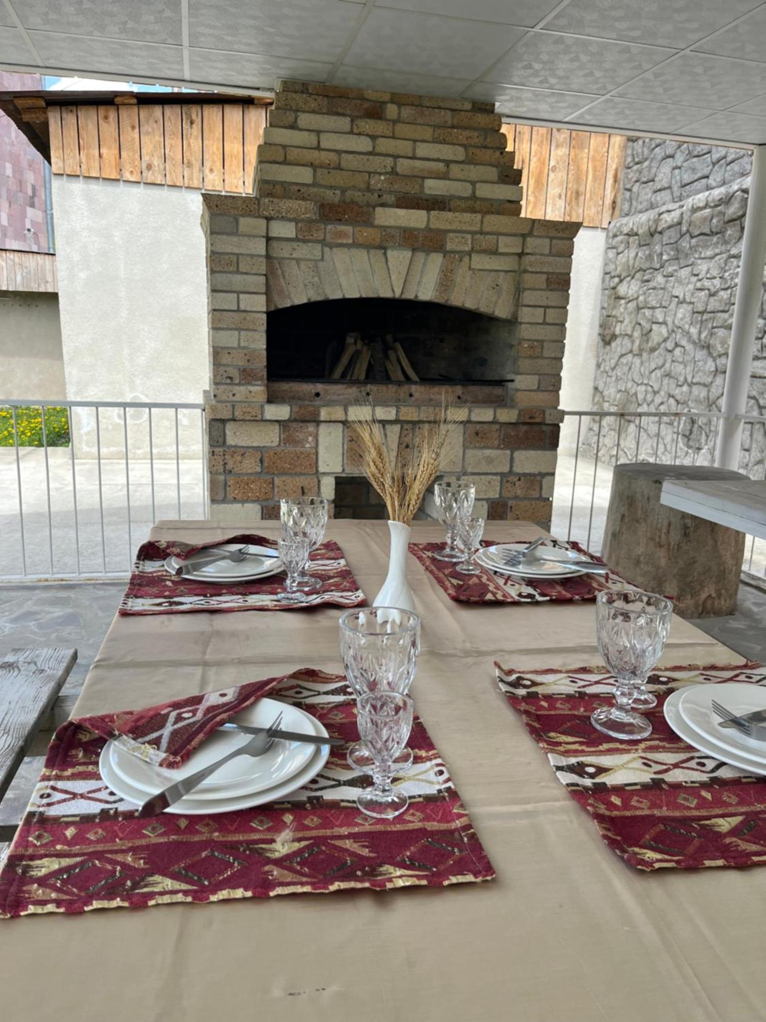 Diligence Hotel & Restaurant Dilijan Exterior photo